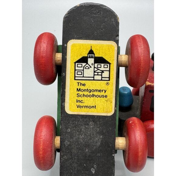 Vintage Montgomery Schoolhouse Inc. Wooden Train Midget Railway 3 Piece READ - Picture 3 of 7